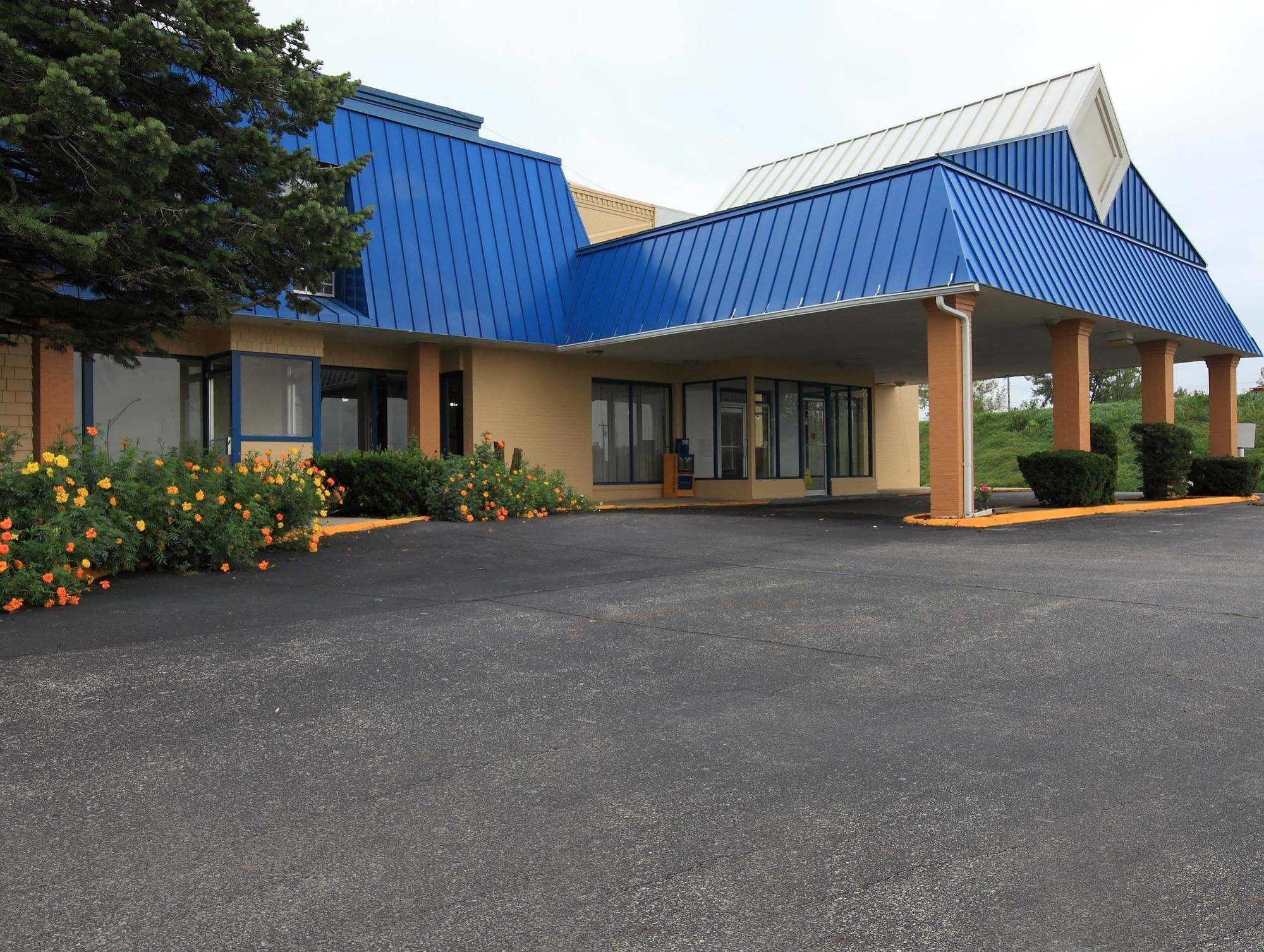 Americas Best Value Inn ניוטון מראה חיצוני תמונה