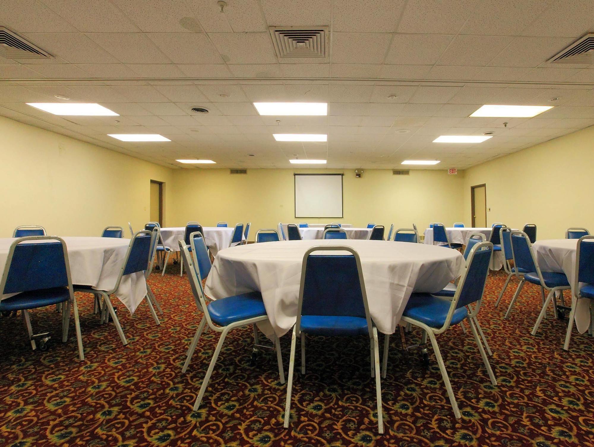 Americas Best Value Inn ניוטון מראה חיצוני תמונה